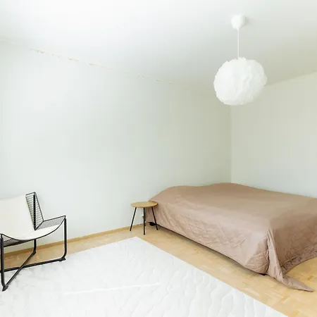 Quiet In A Great Location! Apartman Kempele