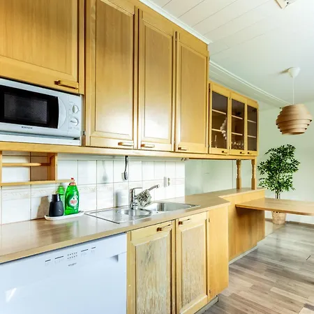 Quiet In A Great Location! Apartman Kempele